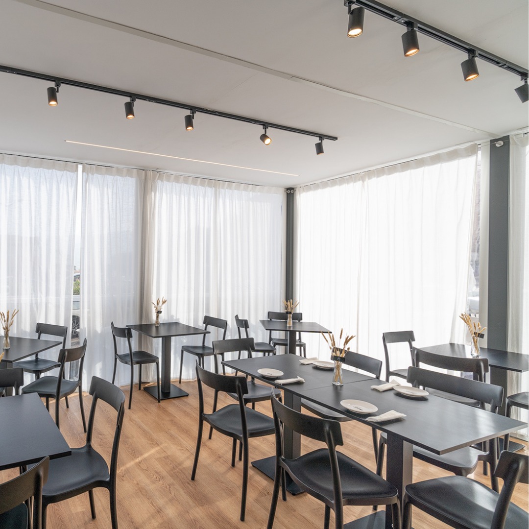 365563485_212487435123012_8261756283059362617_n